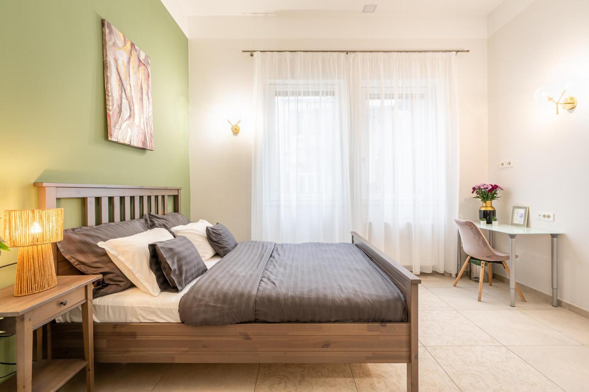 Basilika Monnalisa Luxury 3 Bedrooms Apartment With Amazing View Need Reservation X Free Parking Budapest Exterior photo