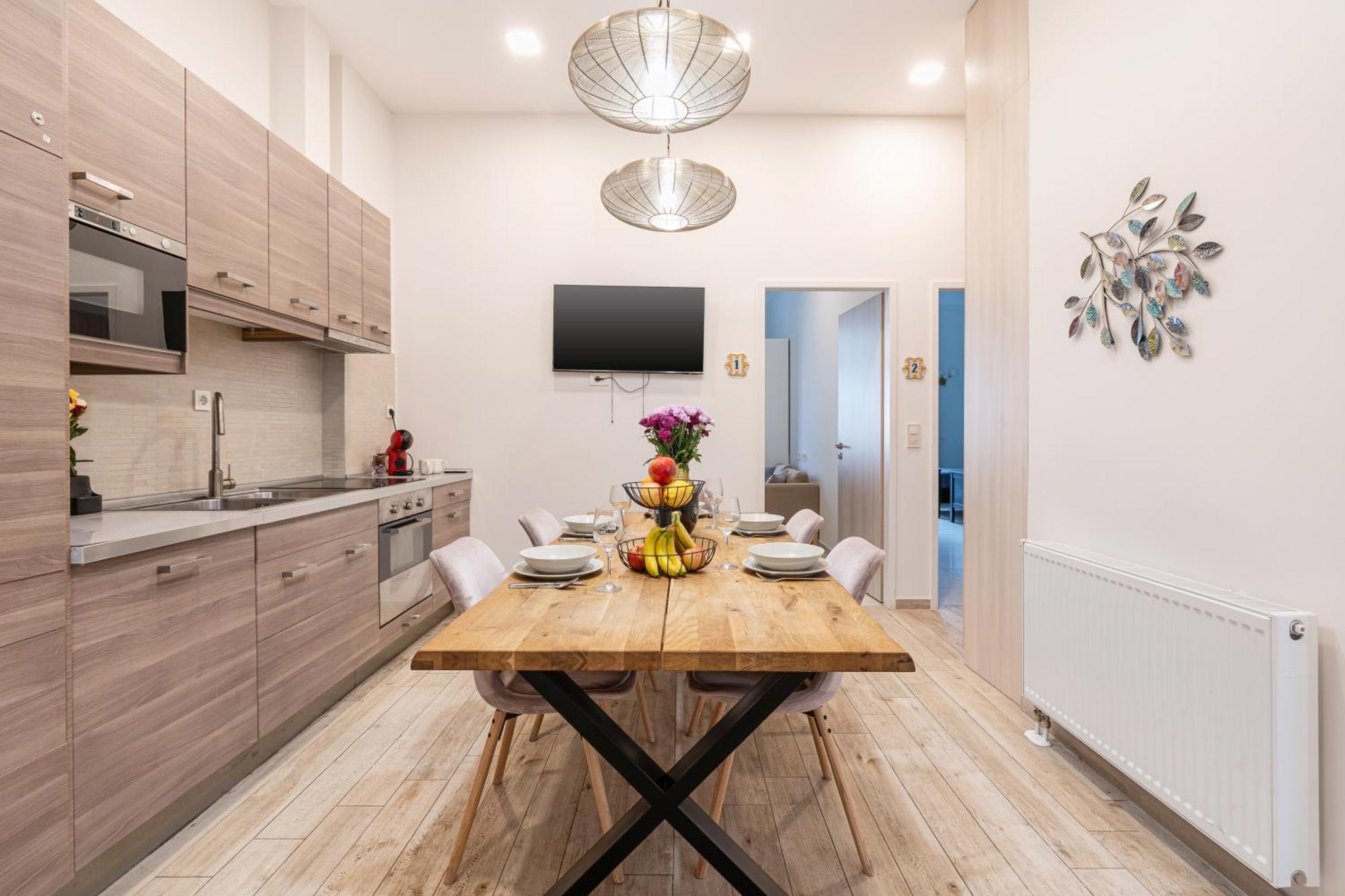 Basilika Monnalisa Luxury 3 Bedrooms Apartment With Amazing View Need Reservation X Free Parking Budapest Exterior photo
